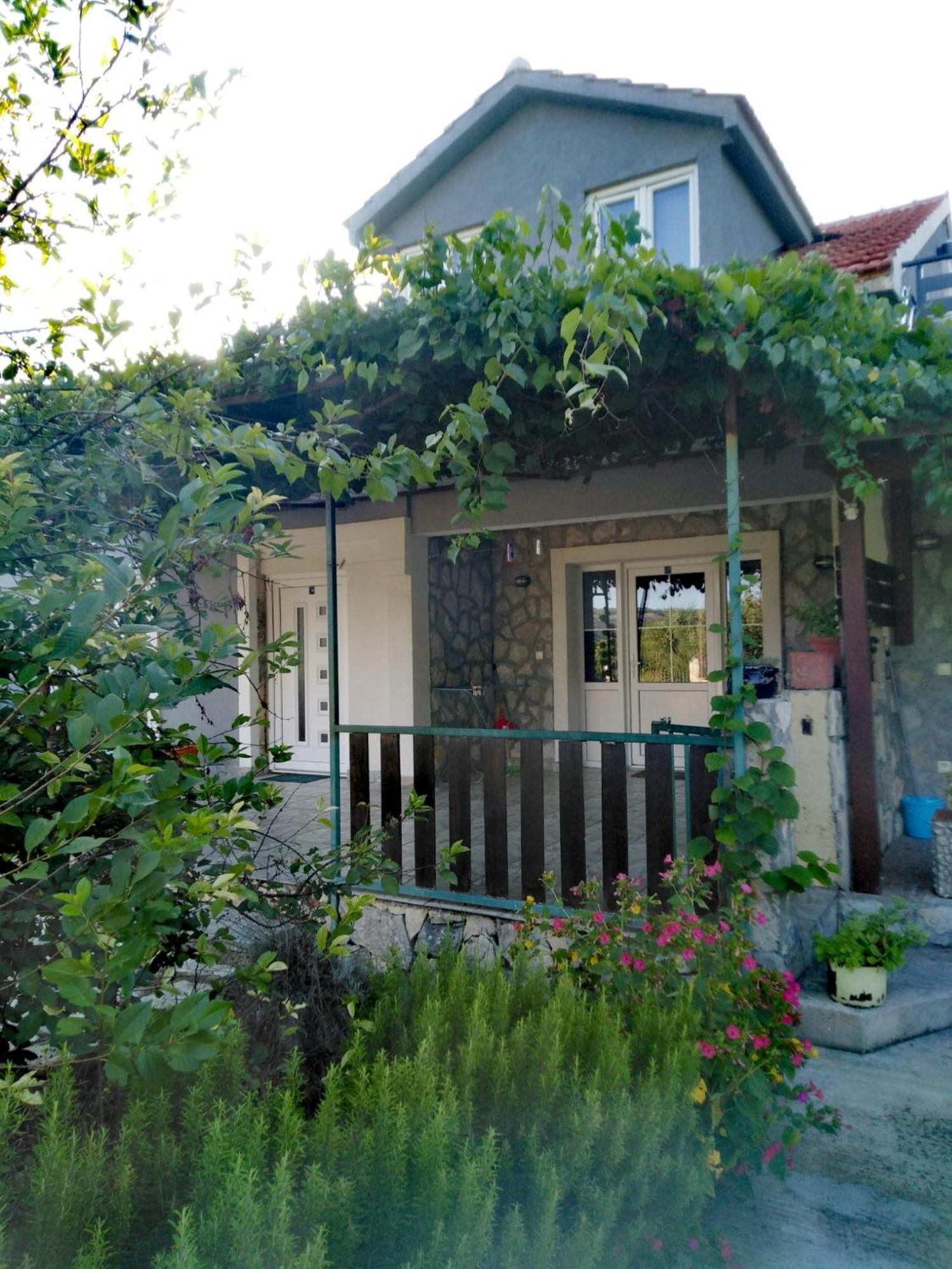 Banin Hotel Skradin Bagian luar foto